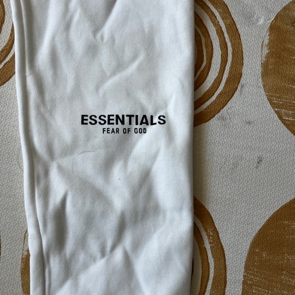 Essential Joggers - Picture 1 of 5